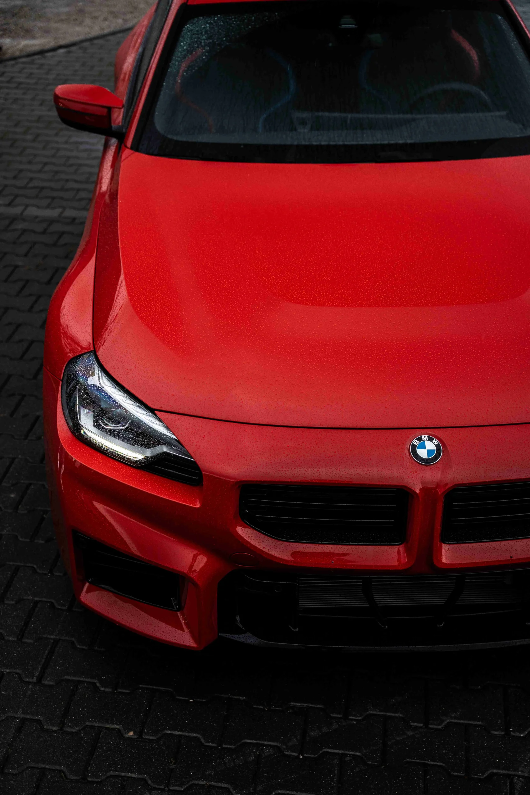 czerwone bmw m2 g87 po zabezpieczeniu folią ppf w bear garage krakow